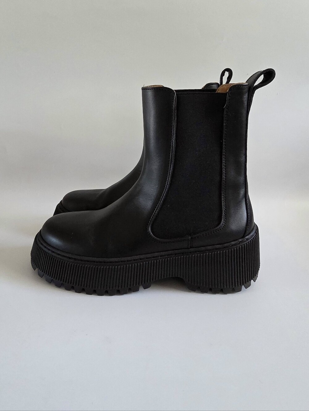 & Other Stories Chelsea Black Leather Platform Ankle Boot Size 7